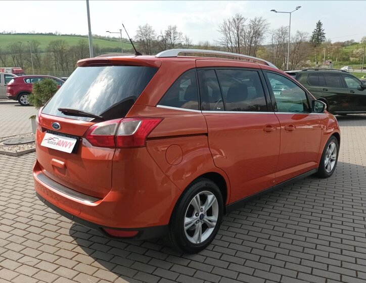 Ford Grand C-MAX MPV 2,0 l 103 kw