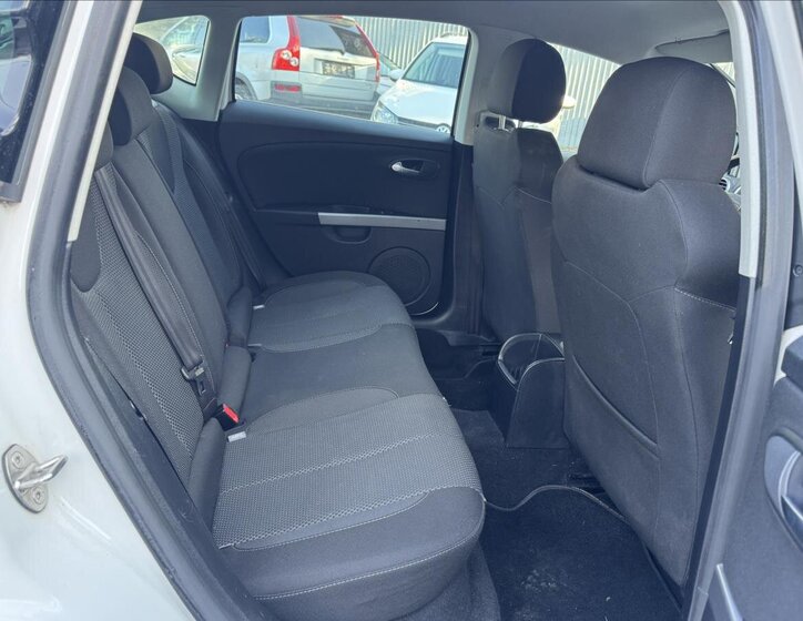 Seat Leon Hatchback 1,4 l 92 kw