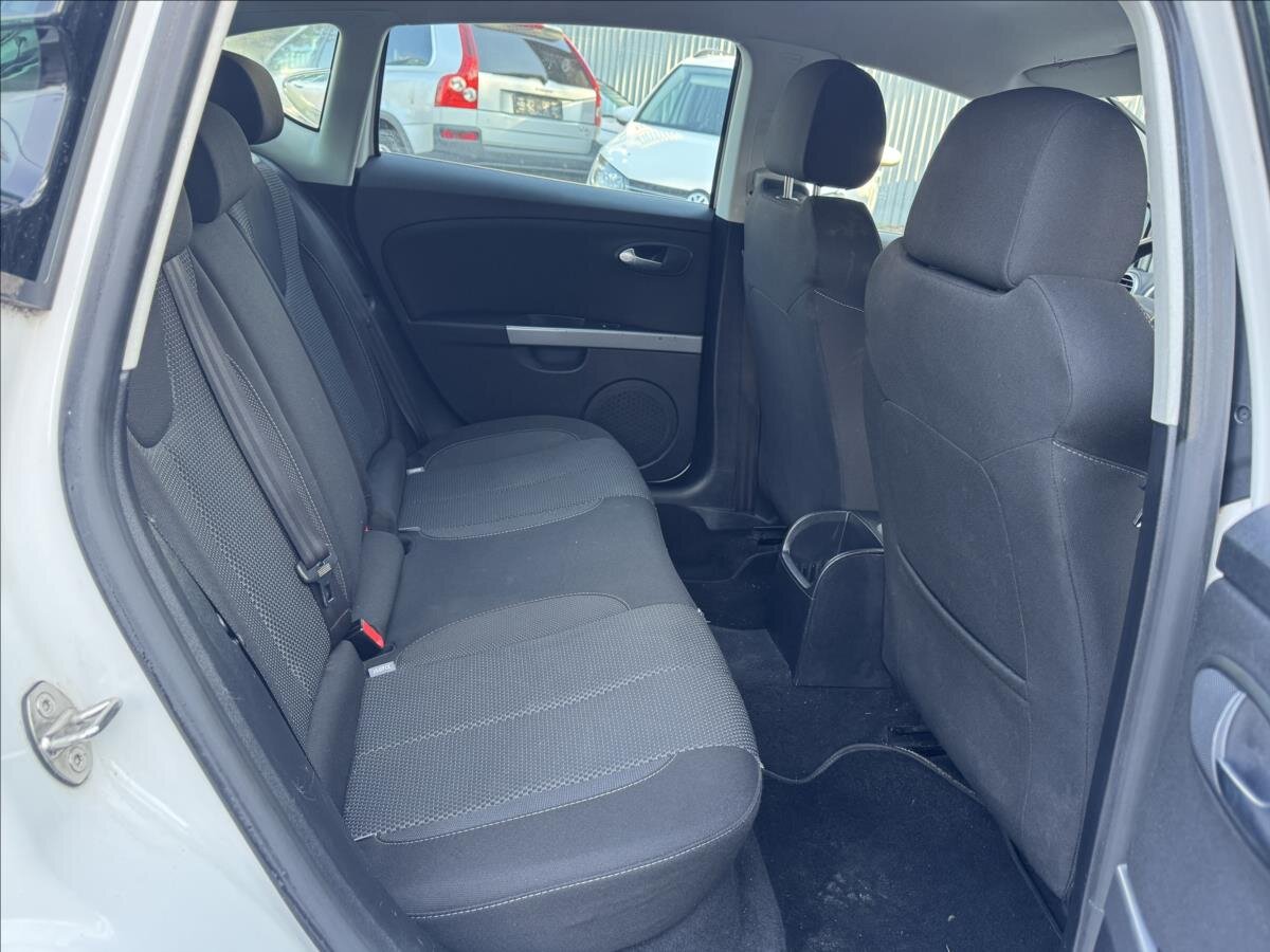 Seat Leon Hatchback 1,4 l 92 kw