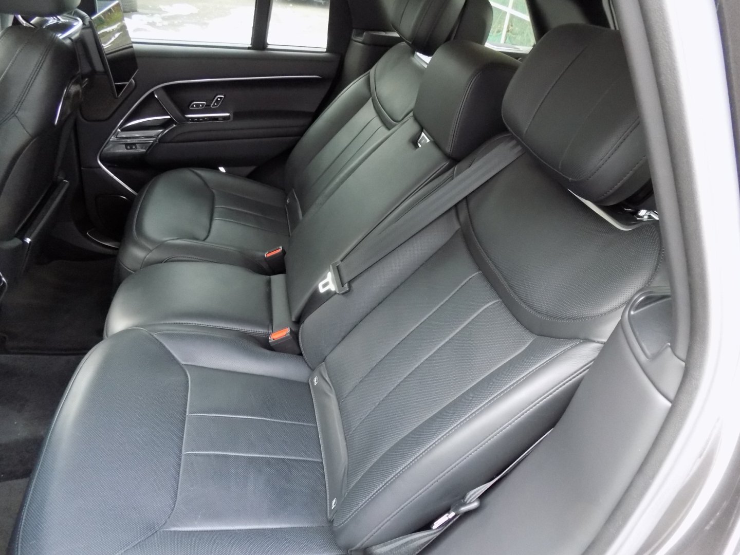 Land Rover Range Rover SUV 4,4 l 390 kw