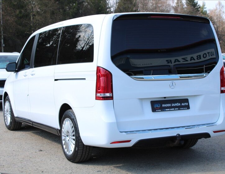 Mercedes-Benz Třídy V Kombi 2,1 l 140 kw