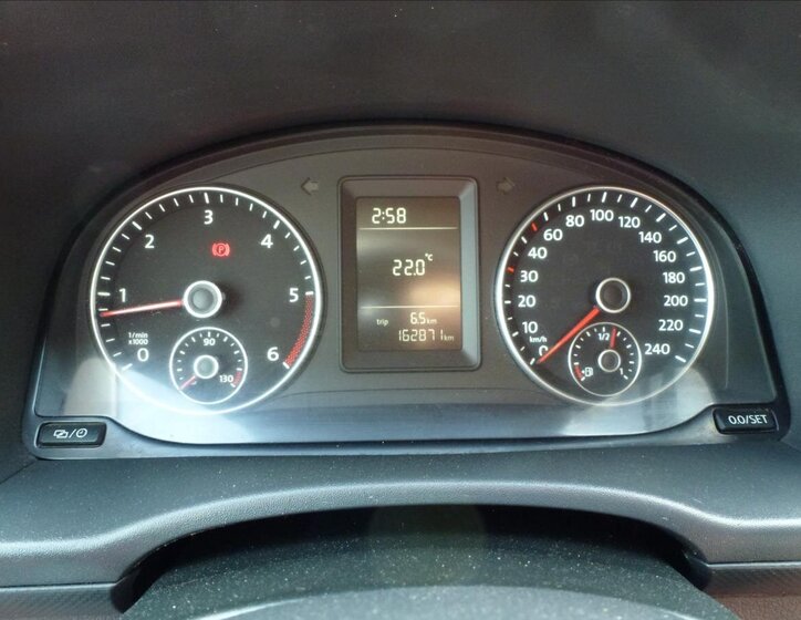 Volkswagen Caddy Skříň 1,6 l 75 kw