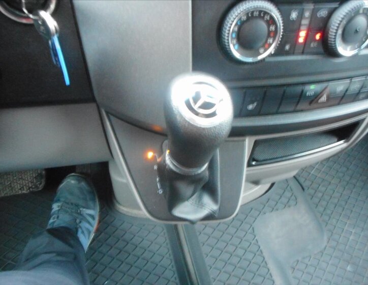 Mercedes-Benz Sprinter Skříň 2,1 l 120 kw