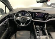 Volkswagen Touareg SUV / Terénní 4,0 l 310 kw