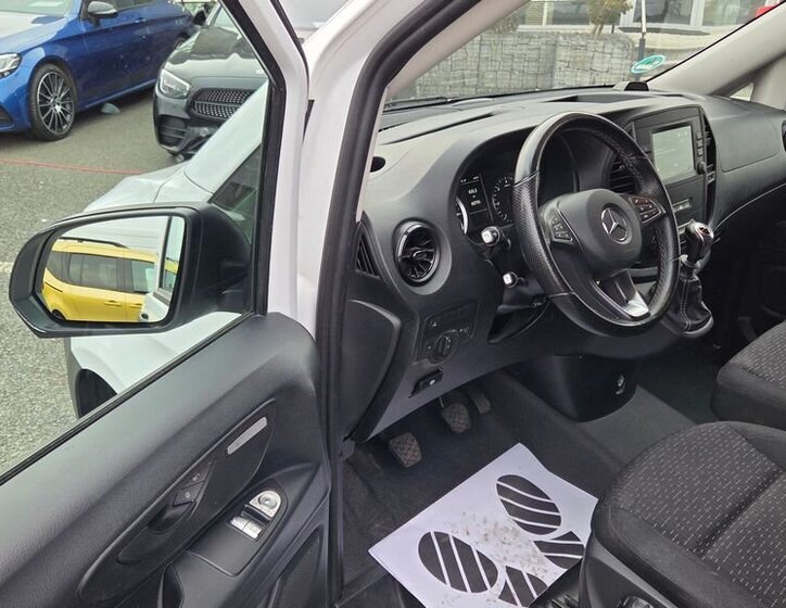 Mercedes-Benz Vito Skříň 2,0 l 120 kw