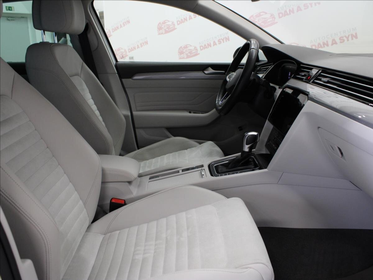 Volkswagen Passat Sedan 1,4 l 115 kw