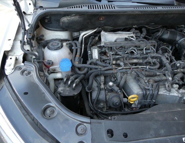 Volkswagen Caddy Skříň 2,0 l 75 kw