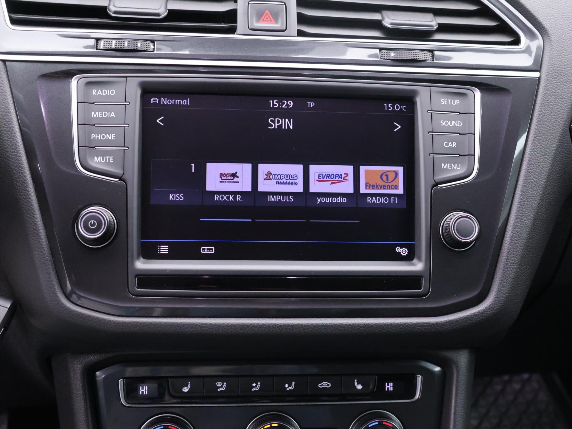 Volkswagen Tiguan SUV / Terénní 2,0 l 110 kw