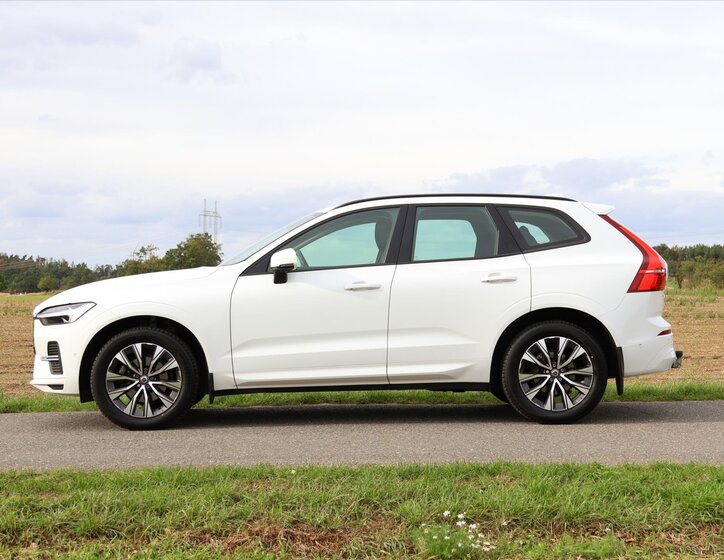 Volvo XC60 4