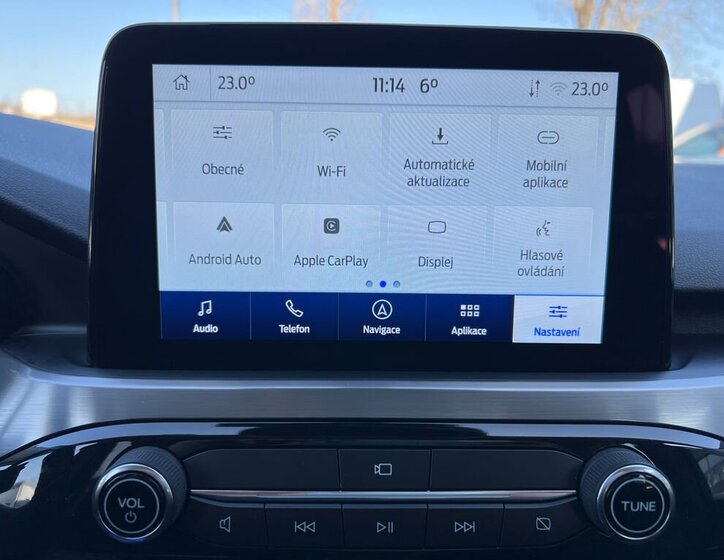 Ford Kuga SUV / Terénní 2,5 l 112 kw