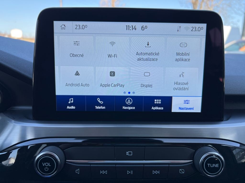 Ford Kuga SUV / Terénní 2,5 l 112 kw