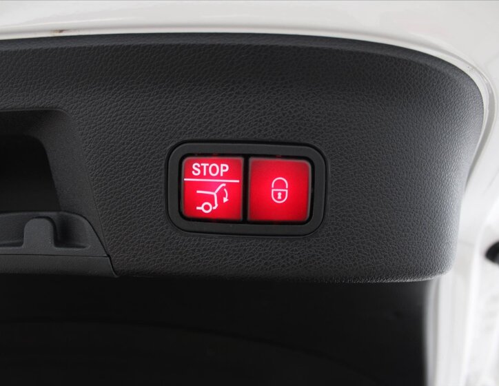 Mercedes-Benz GLE SUV 3,0 l 190 kw