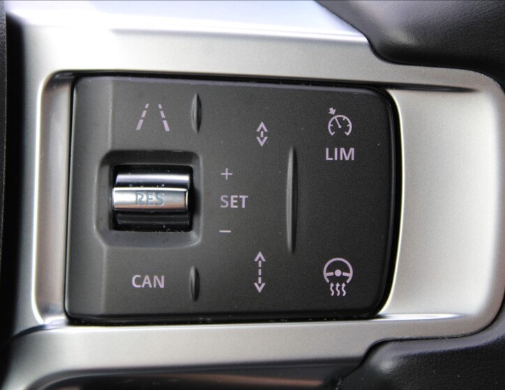 Land Rover Discovery 30