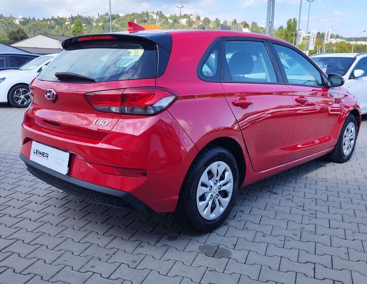 Hyundai i30 5