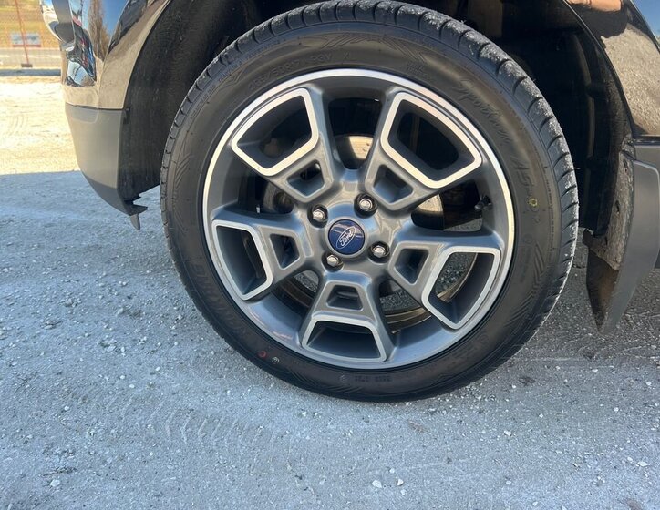 Ford EcoSport Hatchback 1,5 l 70 kw