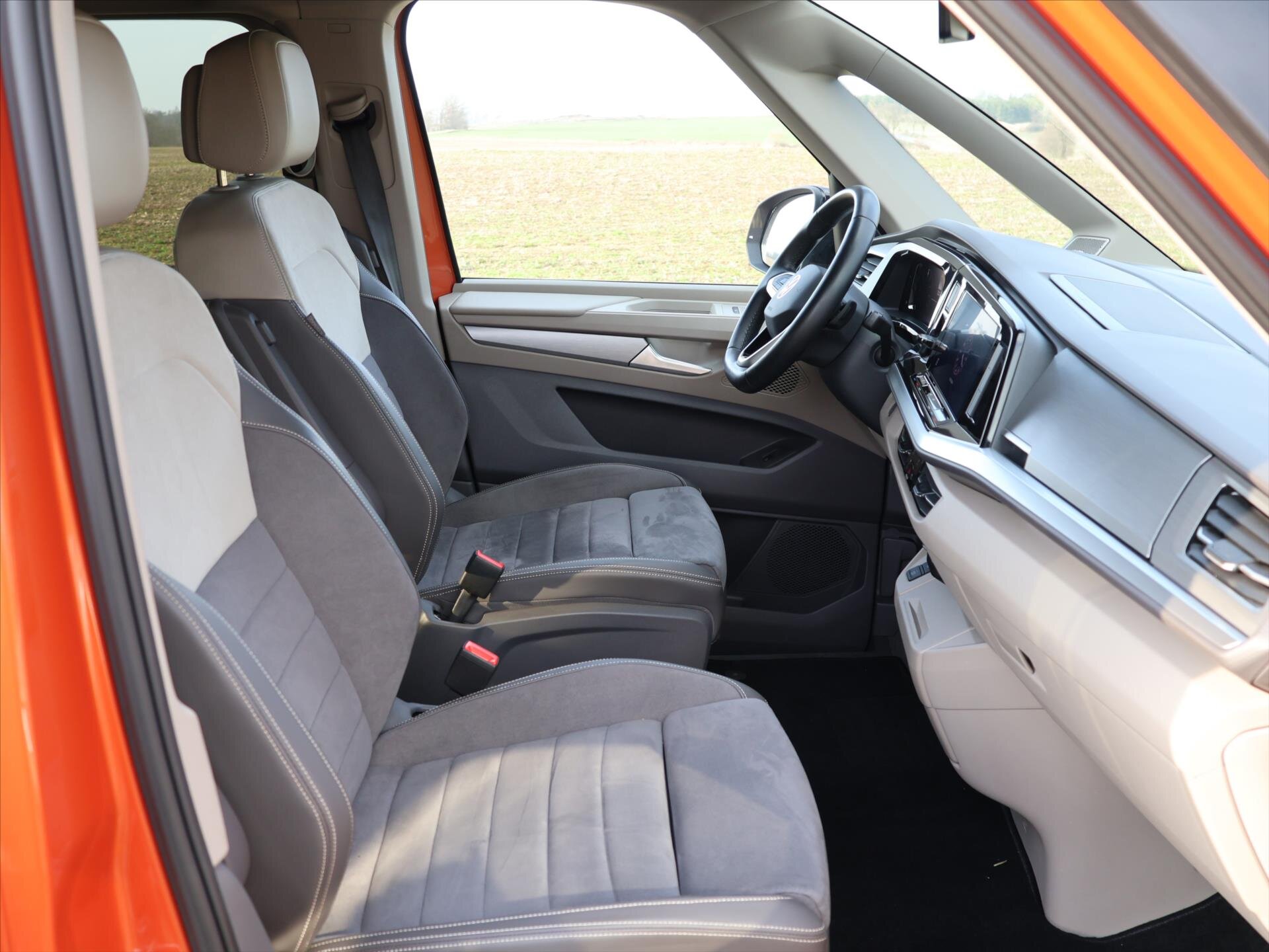 Volkswagen Multivan Kombi 1,4 l 110 kw