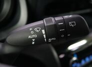 Toyota Yaris Cross 26