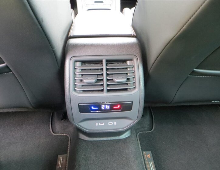 Cupra Formentor SUV / Terénní 1,5 l 110 kw