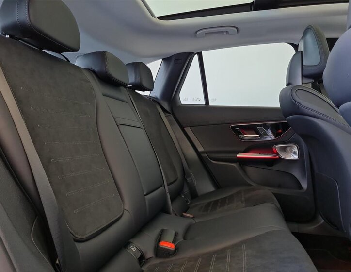 Mercedes-Benz GLC SUV 2,0 l 145 kw