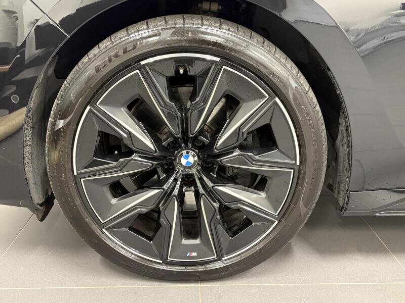 BMW Řada 7 Sedan / Limuzína 3,0 l 220 kw