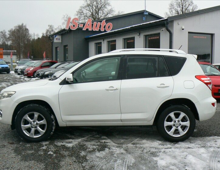 Toyota RAV4 7