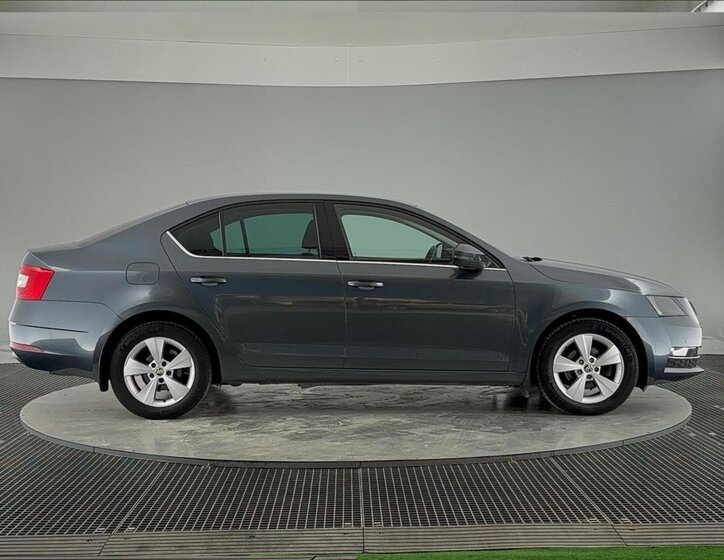 Škoda Octavia Liftback 1,6 l 85 kw