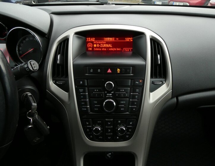 Opel Astra Kombi 1,4 l 88 kw