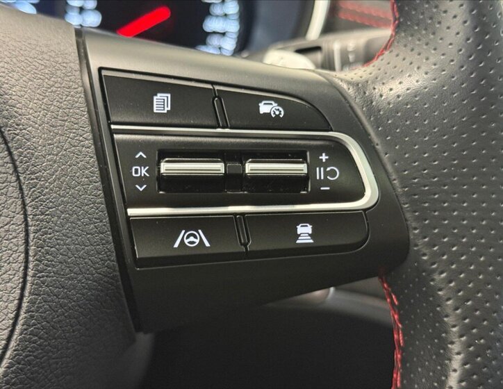 KIA Stinger Liftback 3,3 l 269 kw