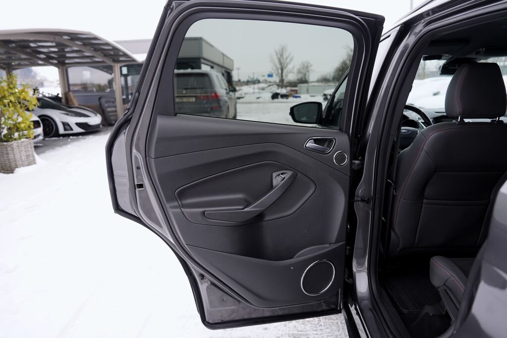 Ford Kuga SUV 2,0 l 132 kw