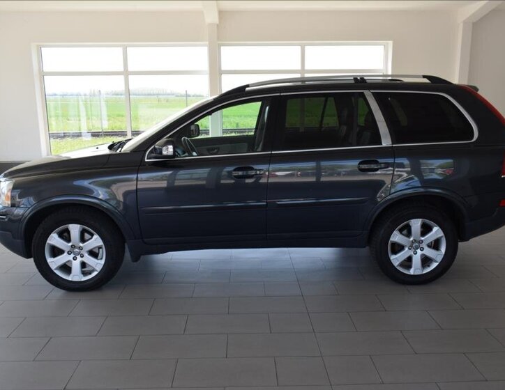 Volvo XC90 SUV / Terénní 2,4 l 136 kw