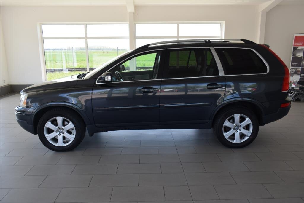 Volvo XC90 SUV / Terénní 2,4 l 136 kw