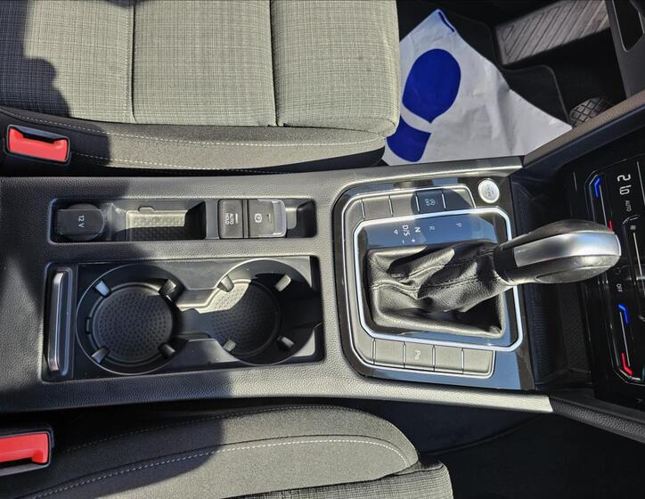 Volkswagen Passat 41