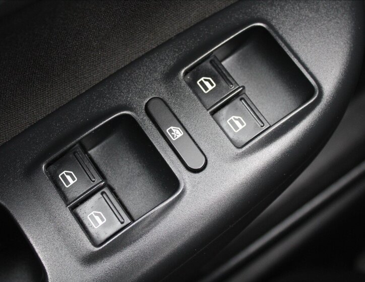 Škoda Octavia Liftback 1,6 l 77 kw