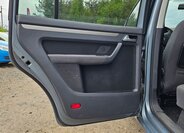 Volkswagen Touran 13