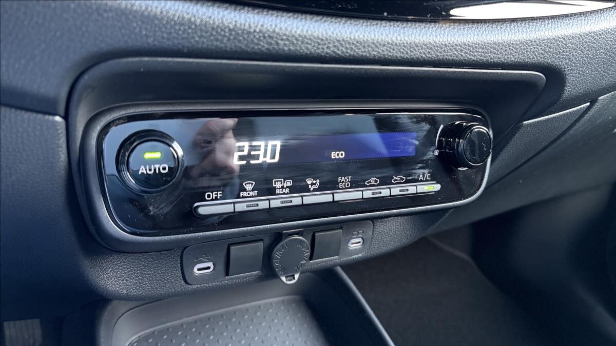 Toyota Aygo Hatchback 1,5 l 85 kw