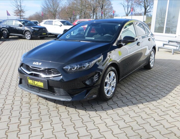 KIA Ceed Hatchback 1,5 l 118 kw