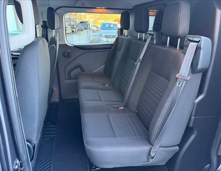 Ford Transit Custom 19