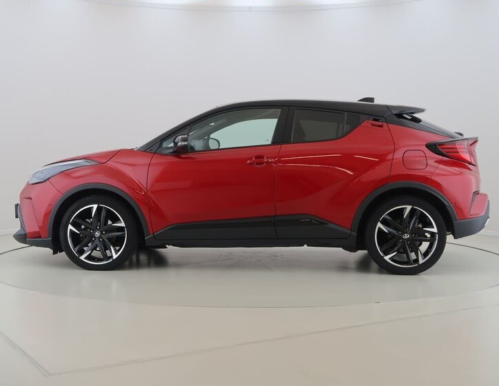 Toyota C-HR 8