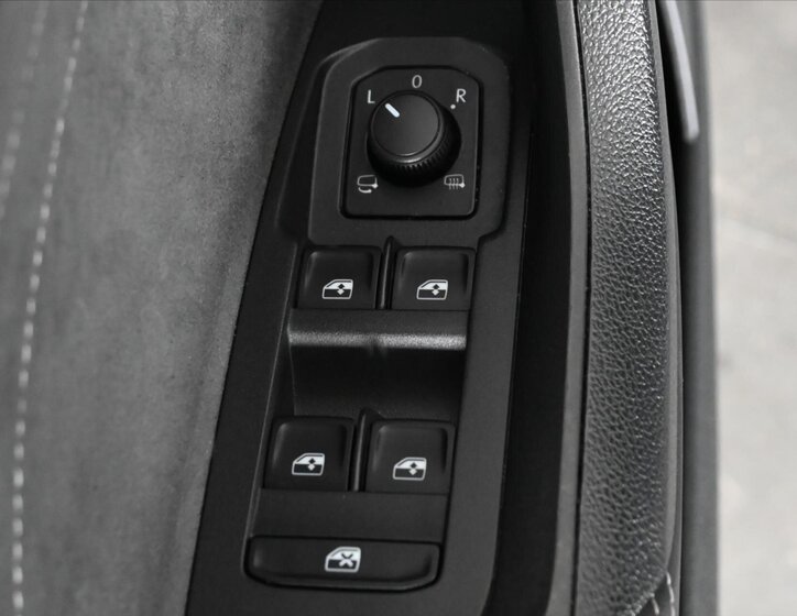 Škoda Kodiaq SUV / Terénní 1,5 l 110 kw