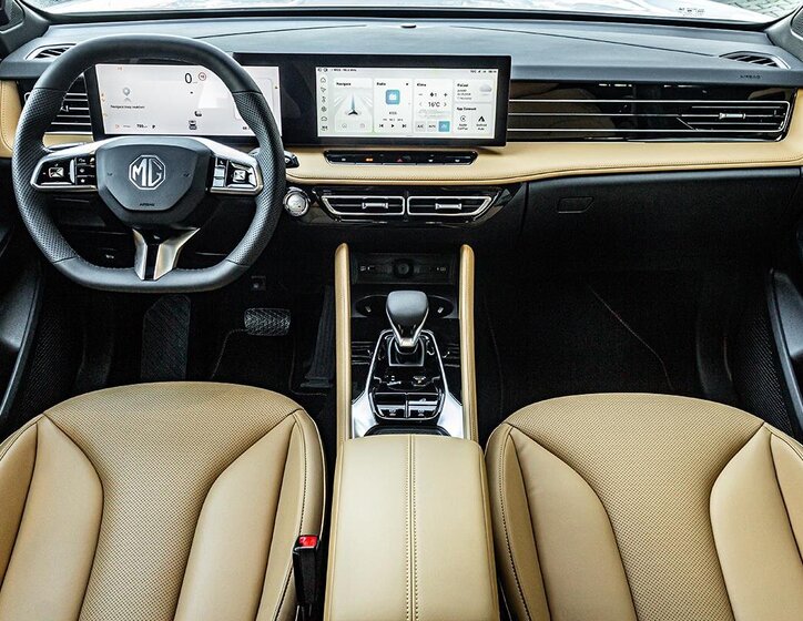 MG HS SUV 1,5 l 125 kw