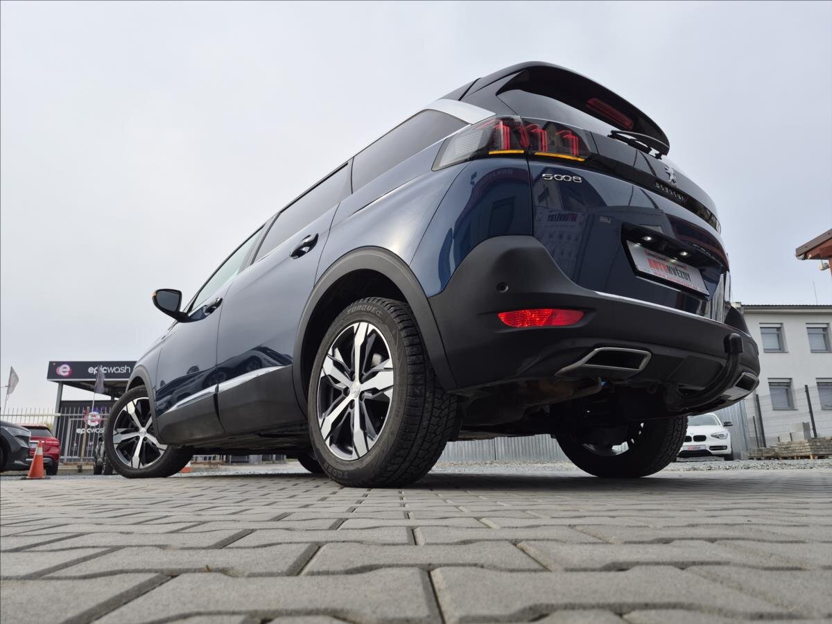 Peugeot 5008 MPV 1,6 l 133 kw
