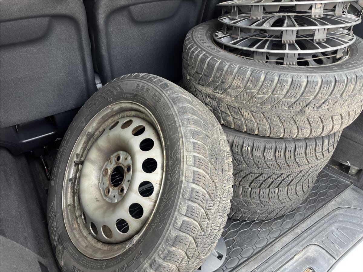 Mercedes-Benz Vito MPV 2,1 l 140 kw