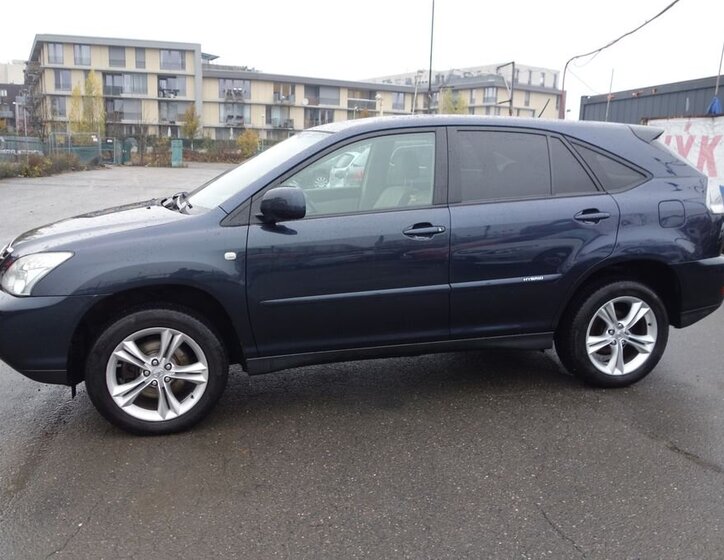 Lexus RX 400 SUV 3,3 l 155 kw