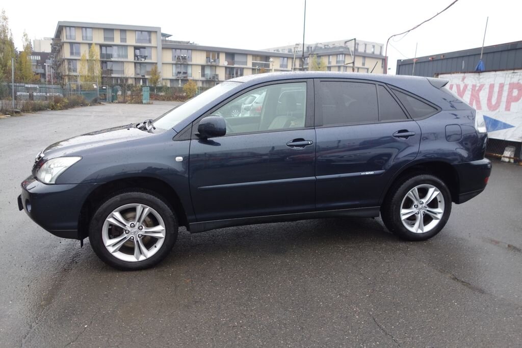 Lexus RX 400 SUV 3,3 l 155 kw