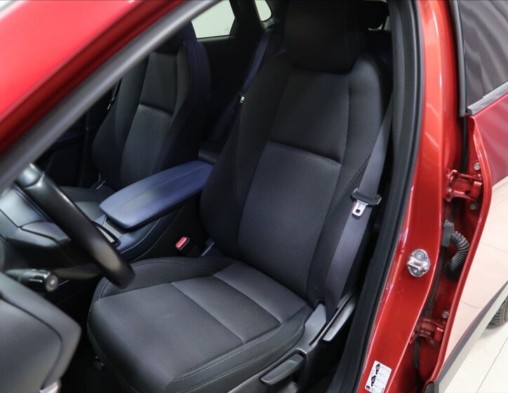 Mazda CX-30 SUV / Terénní 2,0 l 90 kw