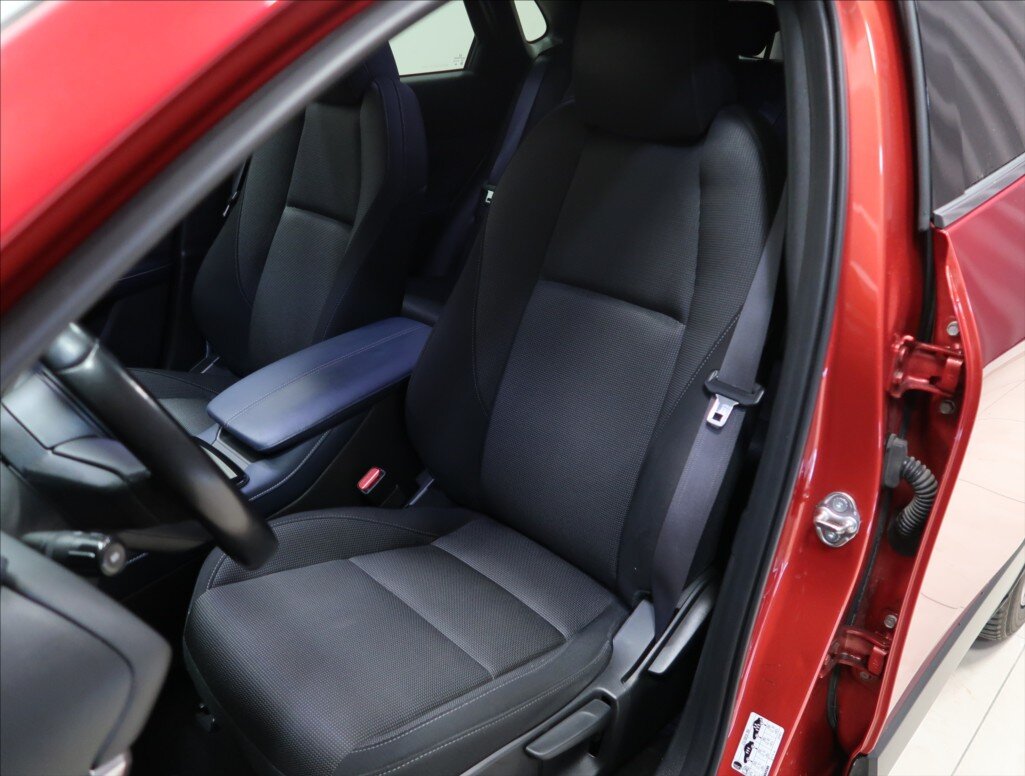 Mazda CX-30 SUV / Terénní 2,0 l 90 kw