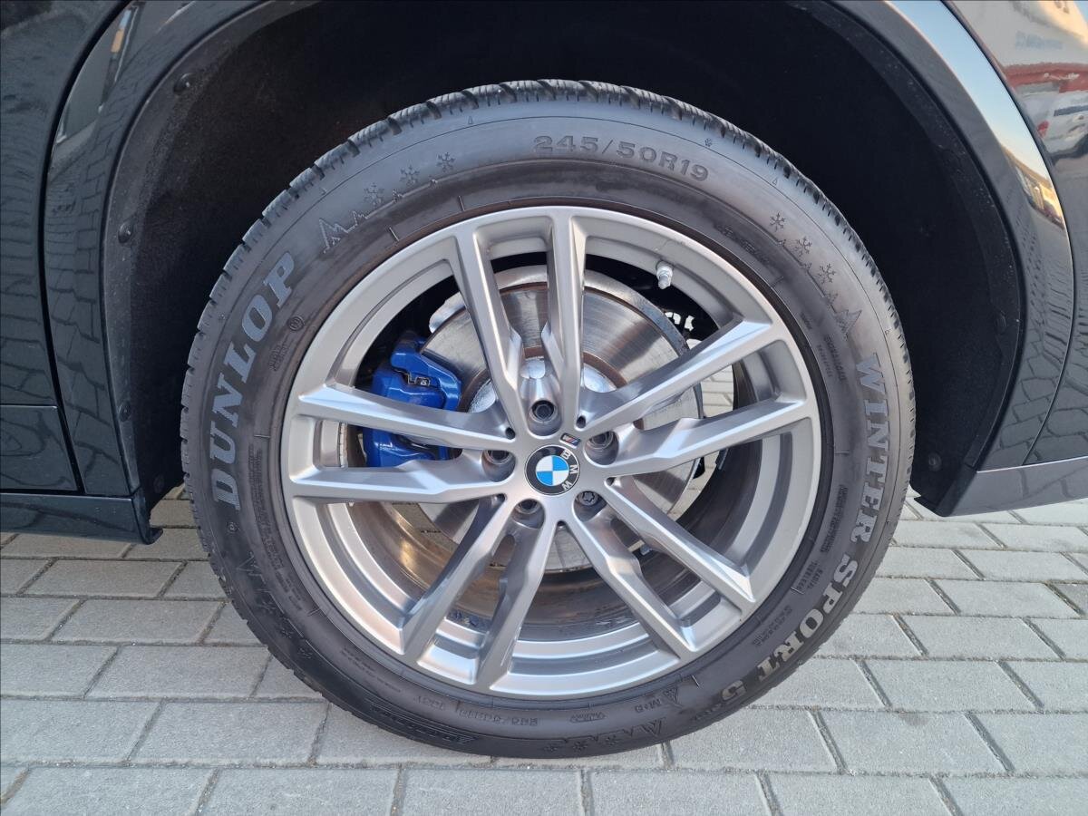 BMW X4 SUV / Terénní 3,0 l 210 kw