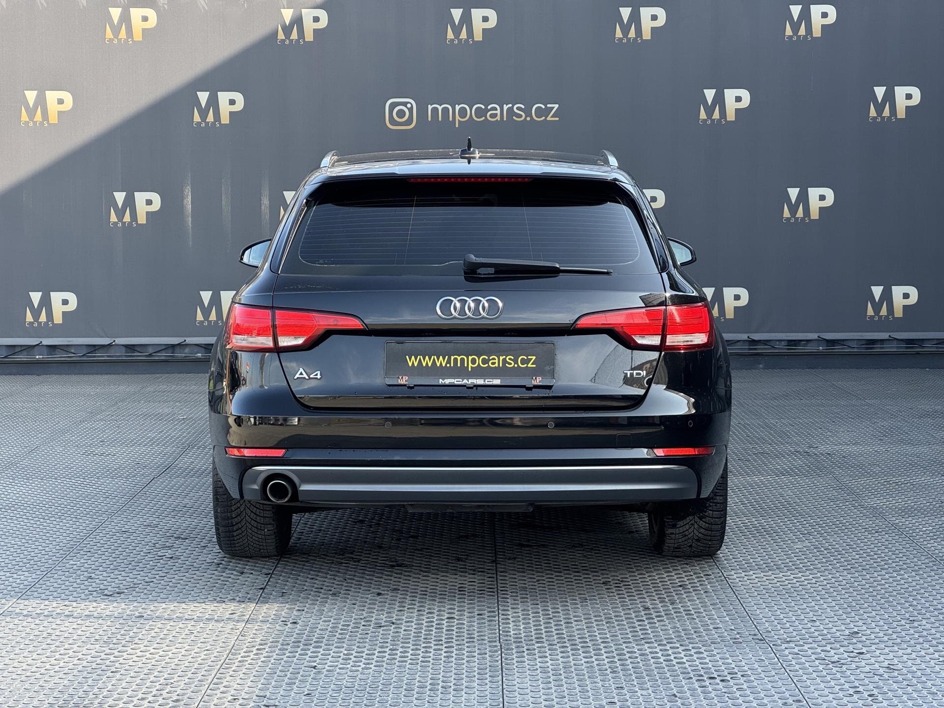 Audi A4 Kombi 2,0 l 110 kw