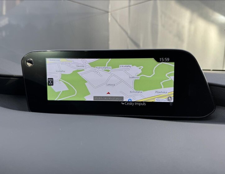 Mazda 3 Sedan 2,0 l 132 kw