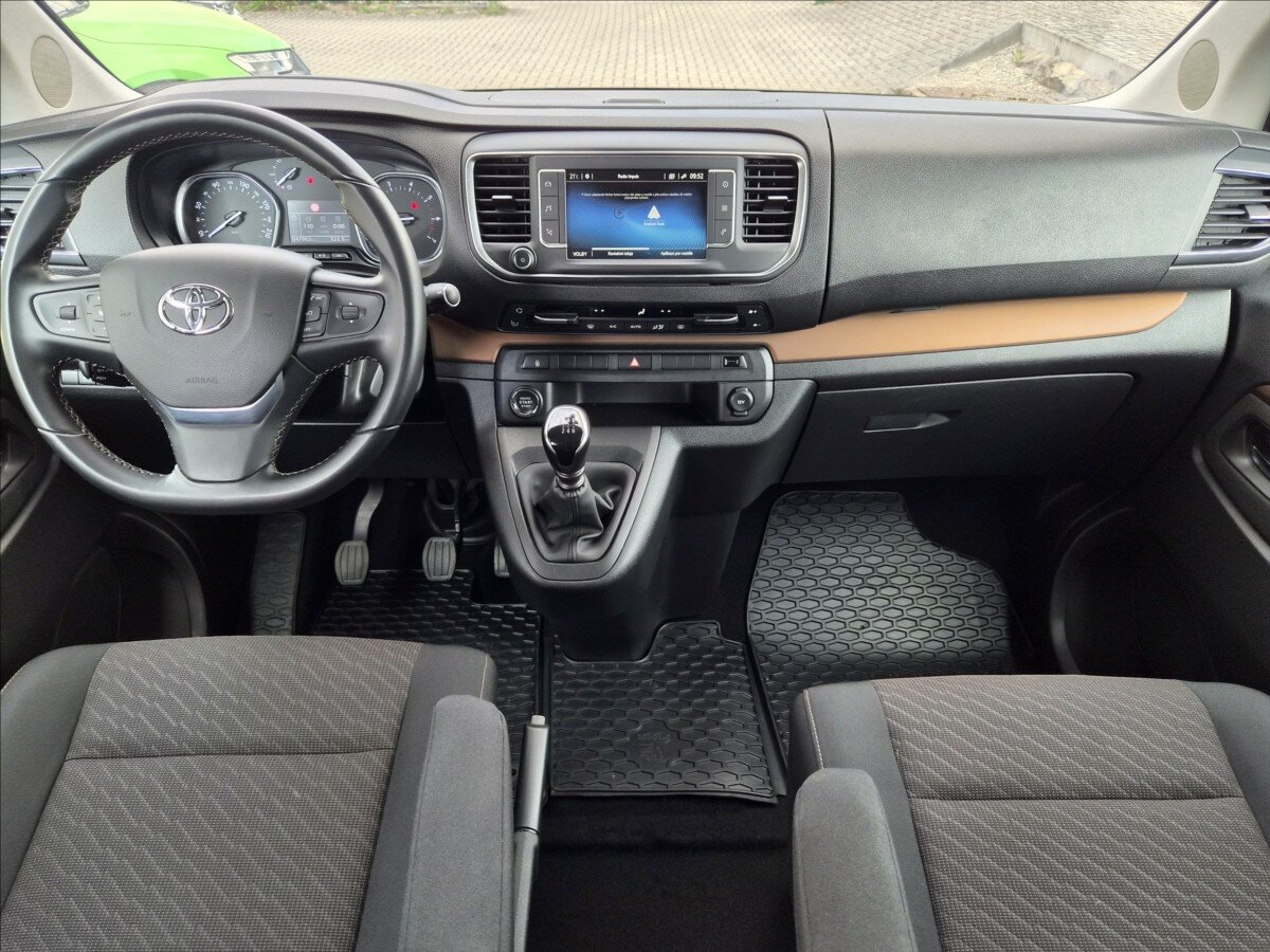 Toyota ProAce Verso MPV 2,0 l 106 kw